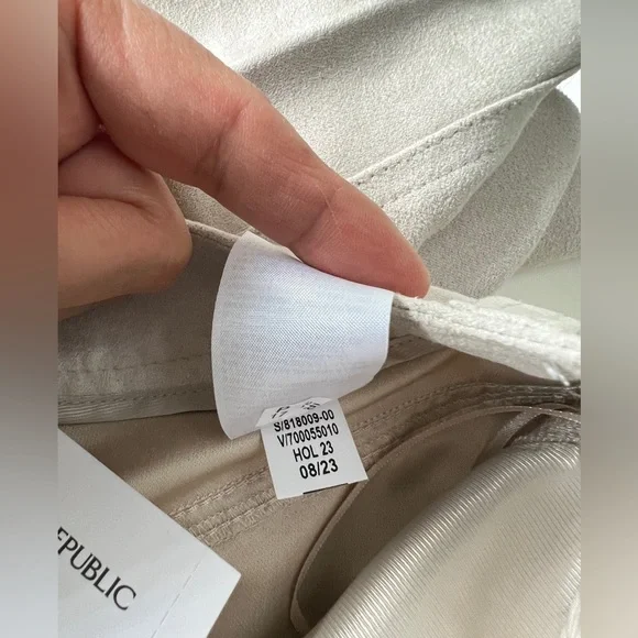 Banana Republic Vegan Suede Cargo Pants - Picture 8 of 12